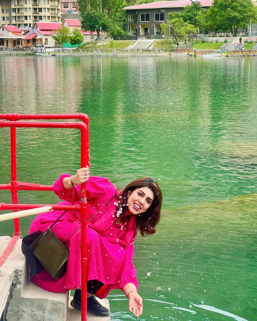 Journalist , News Anchor and Traveller Mariam Zafar Enjoys a Scenic Retreat at Shangrila Resort, Skardu