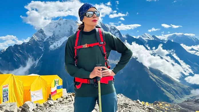 Anum Uzair Becomes Second Pakistani Woman to Summit Mount Broad Peak