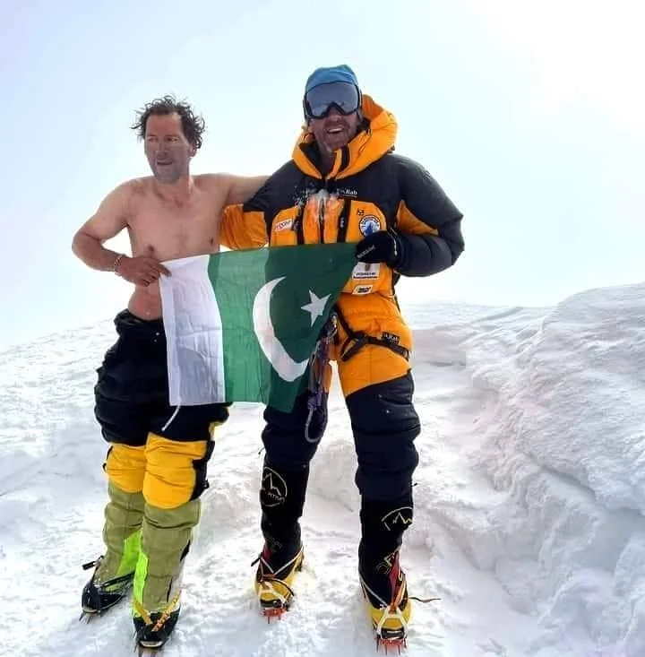 Mountaineer Murad Sadpara Missing After Historic Broad Peak Summit (2)