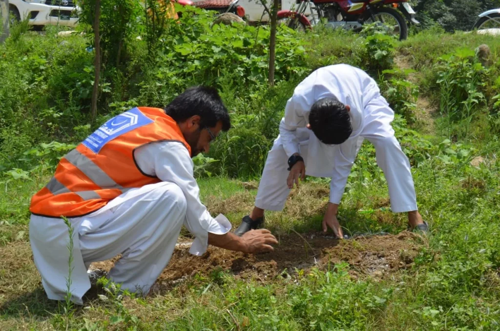 Al-Khidmat Foundation Celebrates Independence Day With Tree Planting Campaign in Battagram