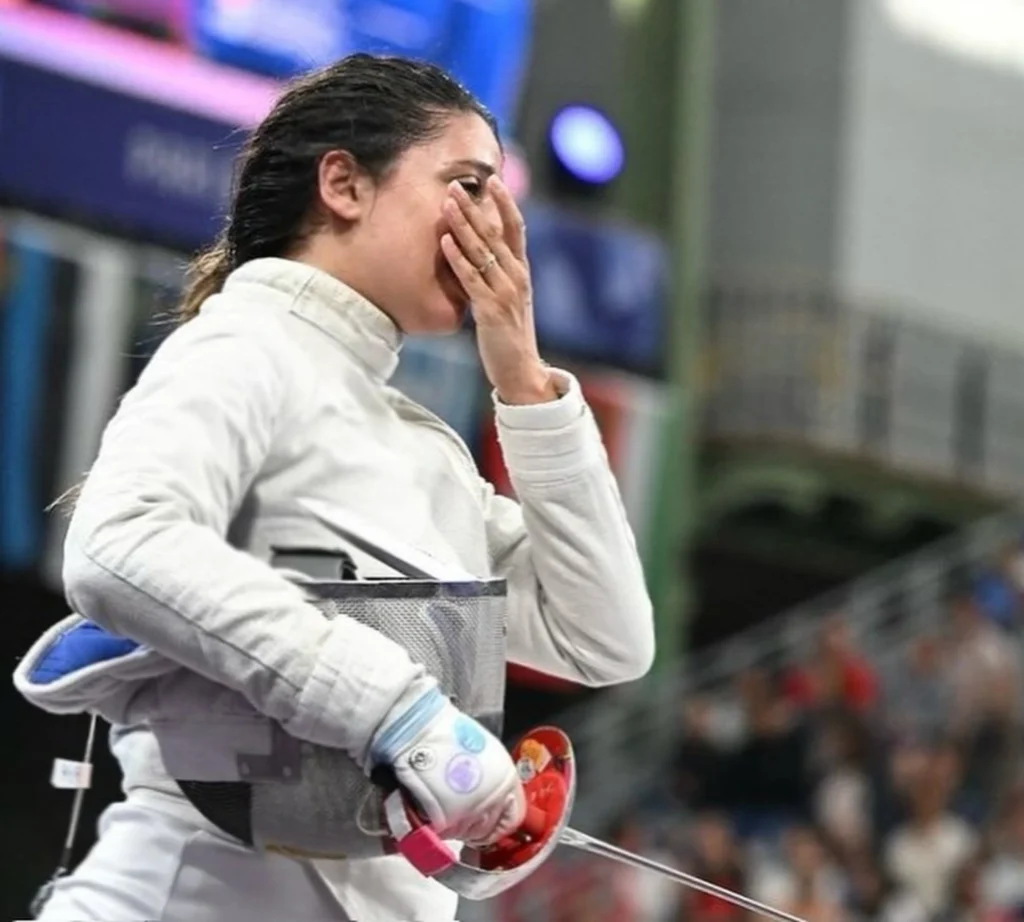 Egyptian Fencer Nada Hafez Competes at Paris Olympics While Seven Months Pregnant